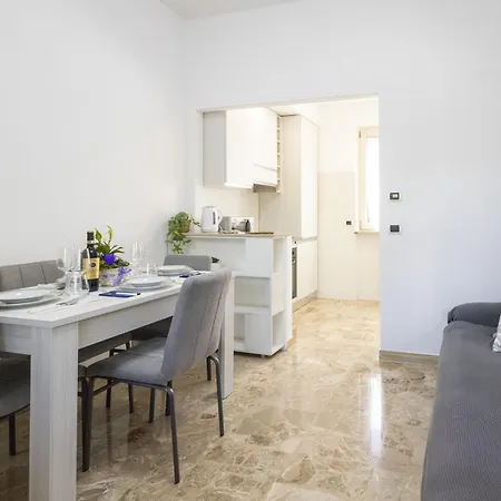 Harmony House By Interhome Casa de Férias Porto Valtravaglia