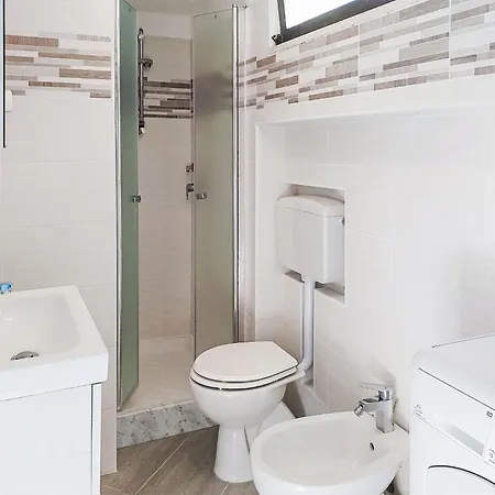 Harmony House By Interhome * Porto Valtravaglia